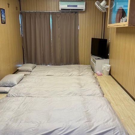 Okinawa Naha Jinjin -沖縄伝統体験型宿じんじん- المظهر الخارجي الصورة